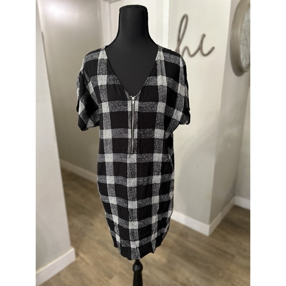 Madewell Dresses & Skirts - Madewell Zip Front Black White Buffalo Plaid‎ Check Sheath Shirt Dress Sz XXS